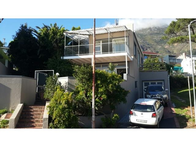 To Let 3 Bedroom Property for Rent in Devils Peak Western Cape